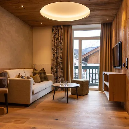 Sonnenspitze Hotel