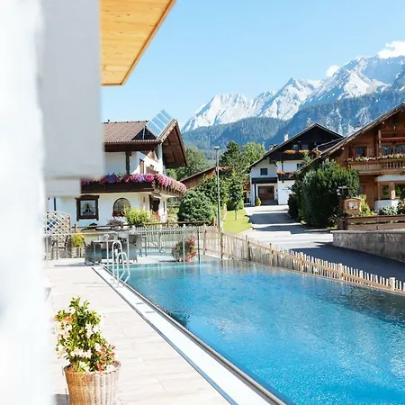 Sonnenspitze Hotel