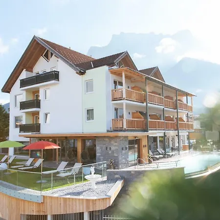 Hotel Sonnenspitze 4*