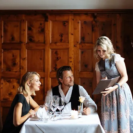 桑恩斯皮特泽酒店 埃尔瓦尔德